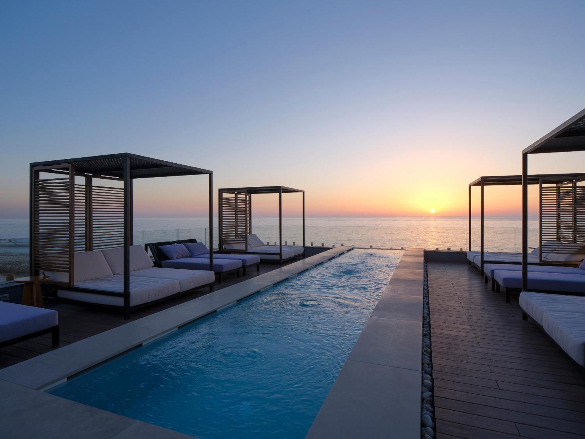 Be Batroun Hotell Exteriör bild