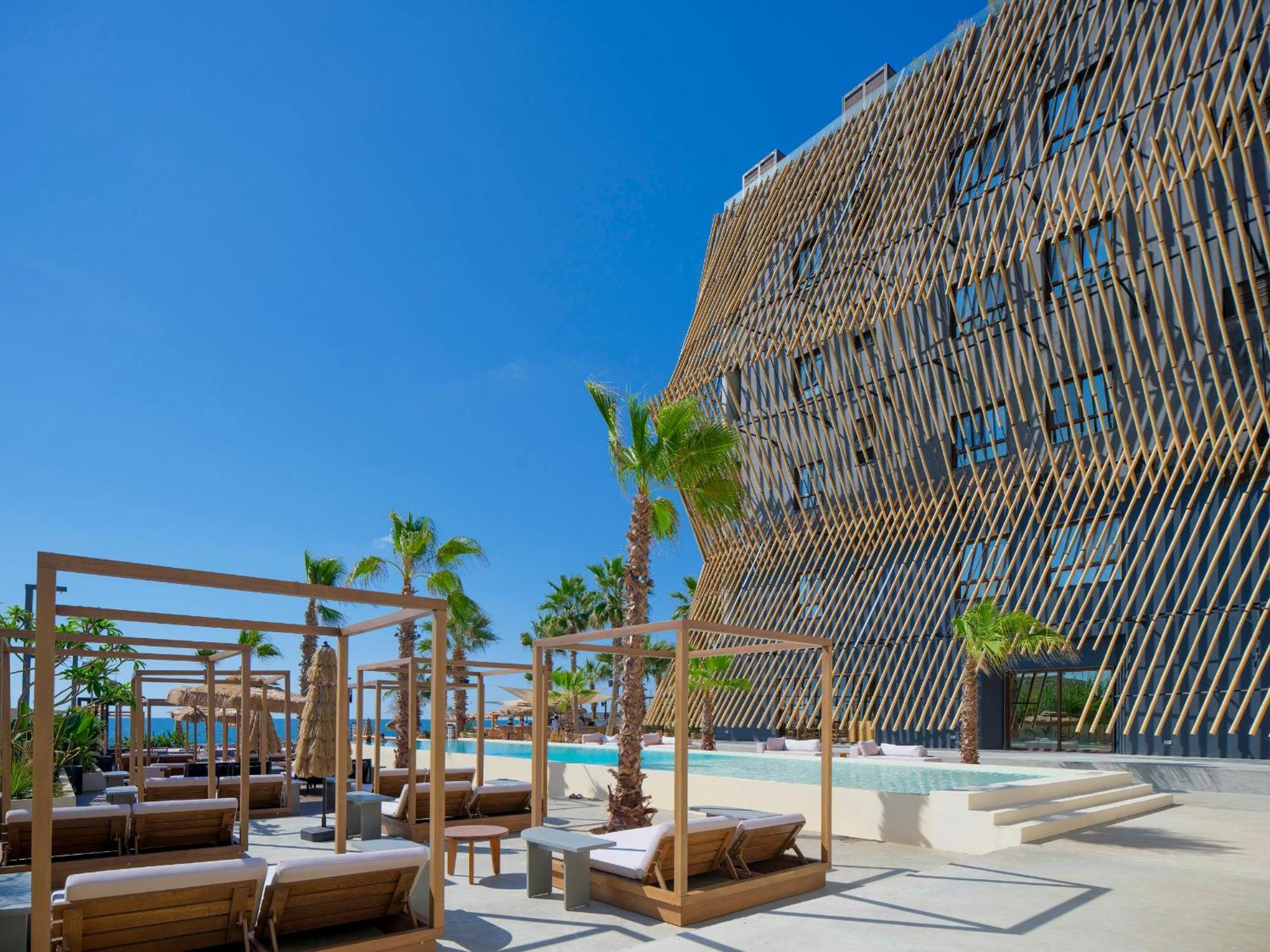 Be Batroun Hotell Exteriör bild