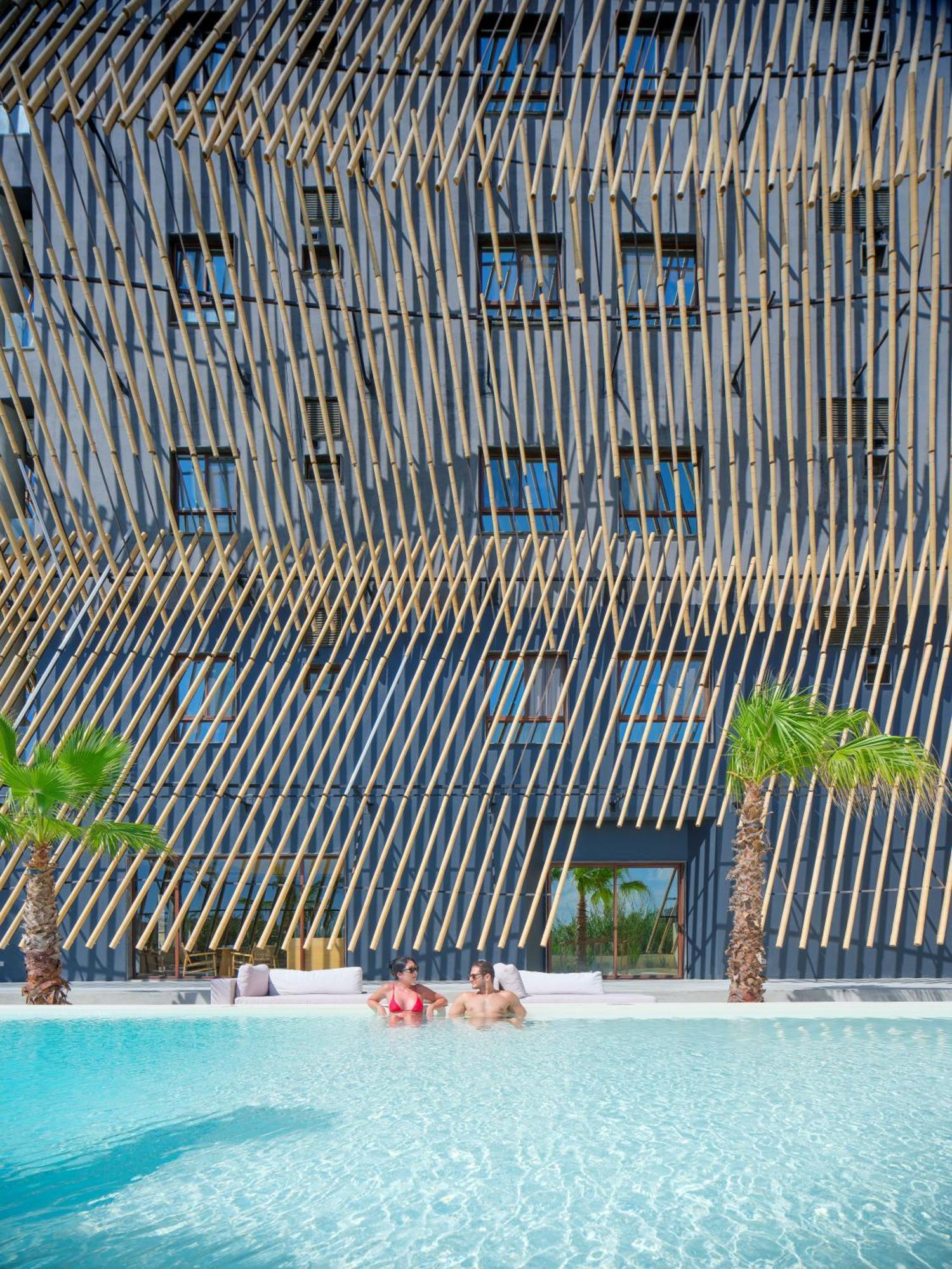 Be Batroun Hotell Exteriör bild